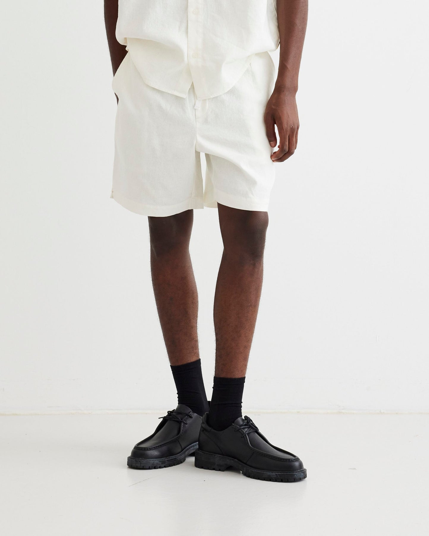 Woodbird WBBommy Linen Shorts Shorts Off White